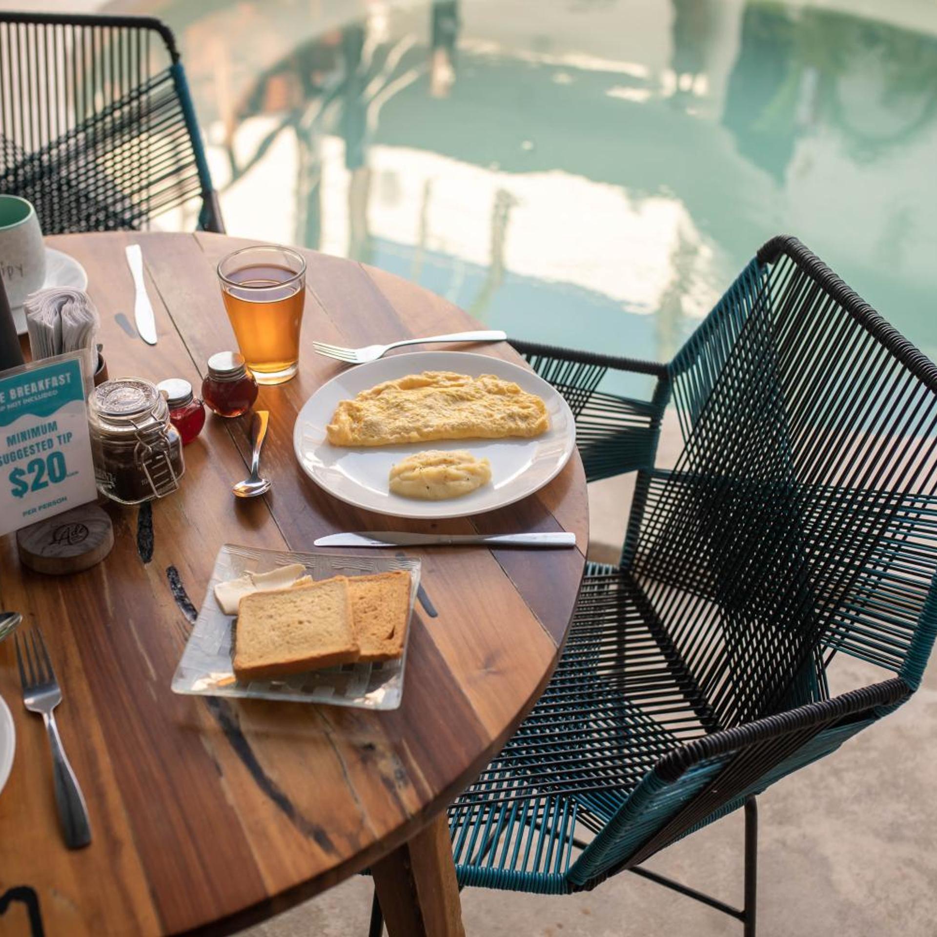 Hotel Ade Bacalar 40/56