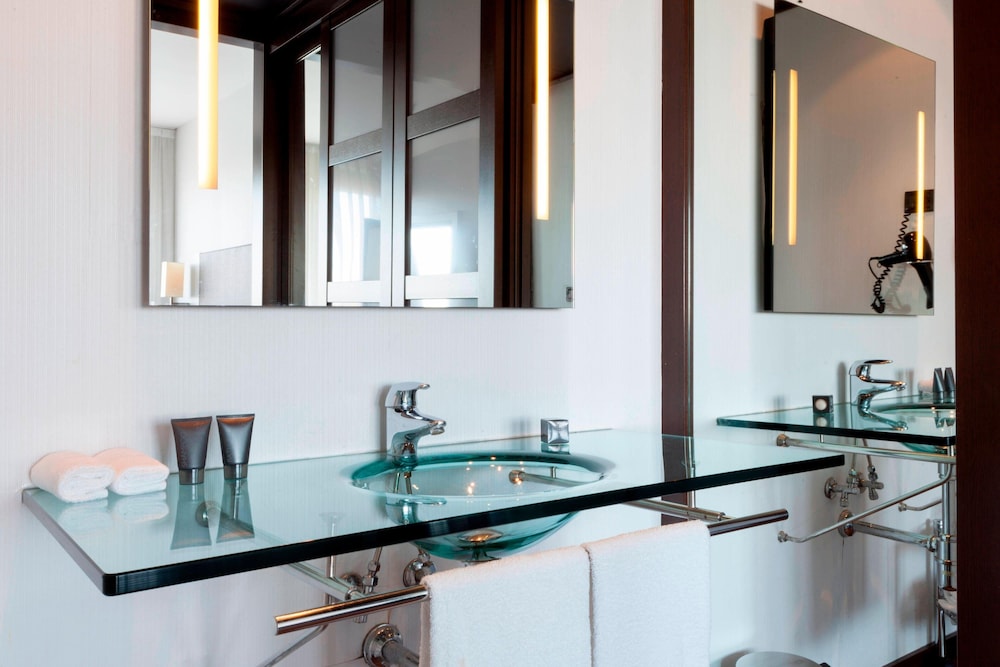 Ac Hotel Pisa By Marriott 13/62