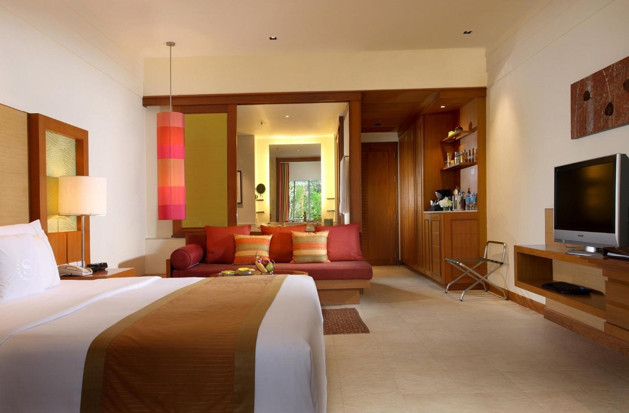 غرفة بسرير كينج بإطلالة على الحديقة بشرفة، Sheraton Hua Hin Resort And Spa 4/10