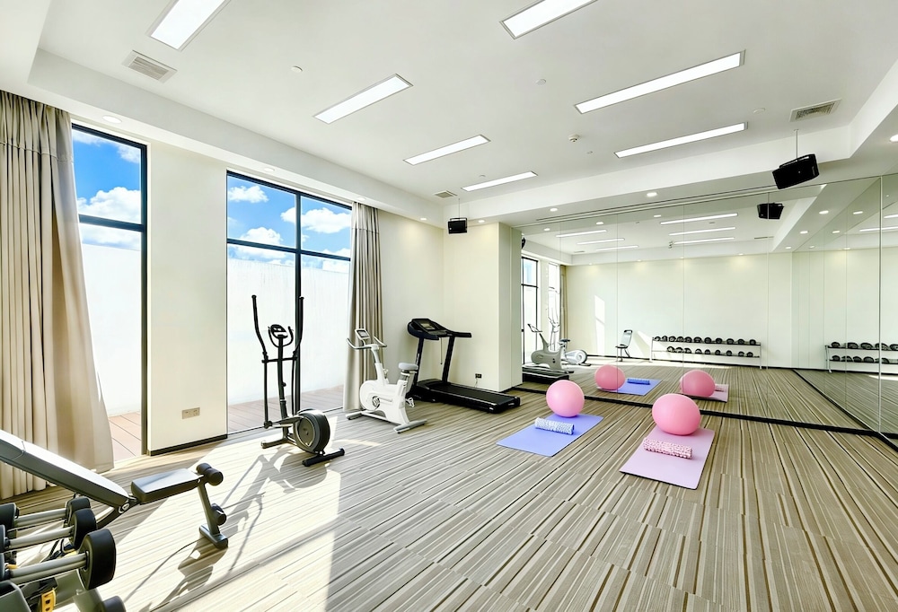 Poltton International Apartment (Guangzhou Panyu Government Affairs Center) 33/47