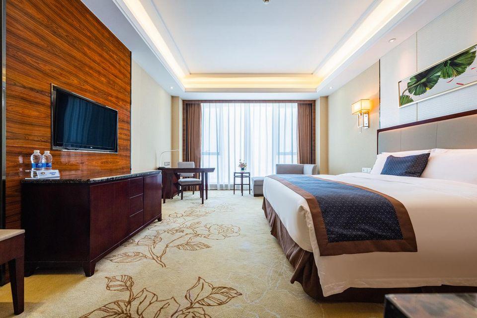 Urban, Deluxe, Double Bed, Street View