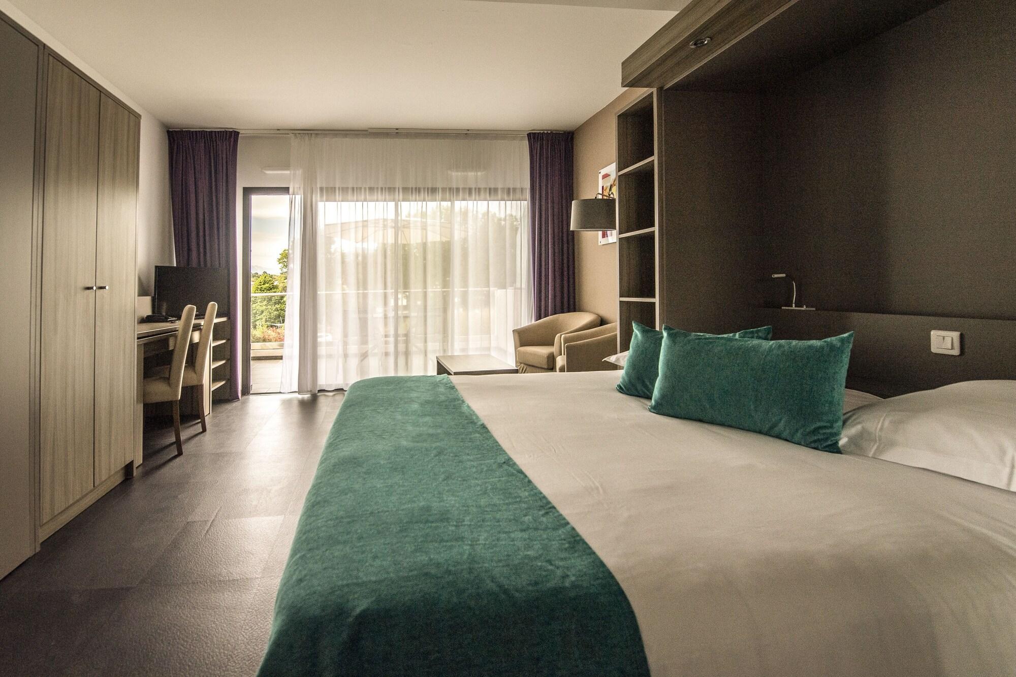 Garden, Comfort, Suite