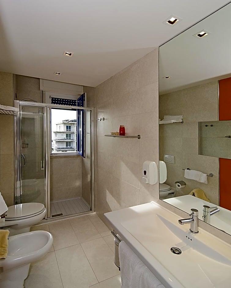 Hotel Eur 72/73