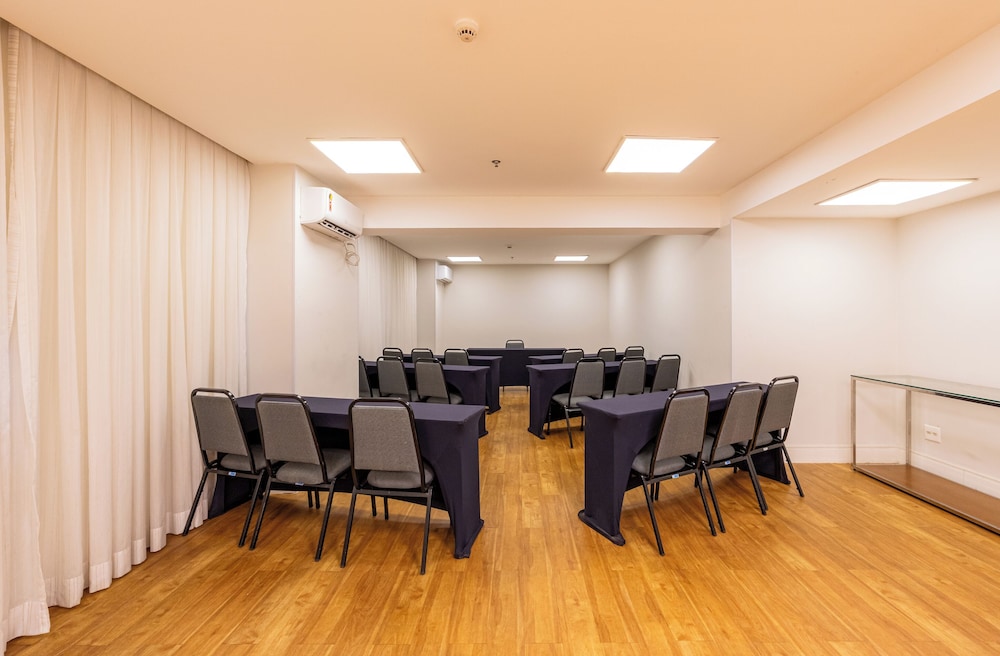 B&B HOTEL Rio de Janeiro Copacabana 35/44