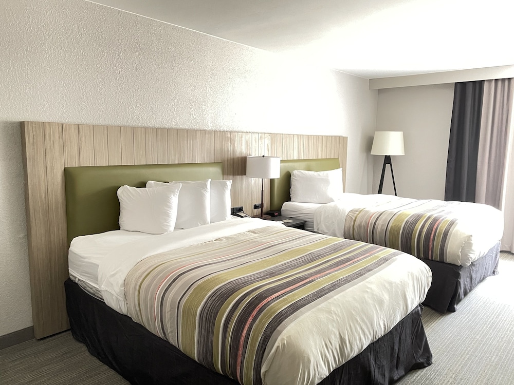 Country Inn & Suites by Radisson Greenville, NC 12/58