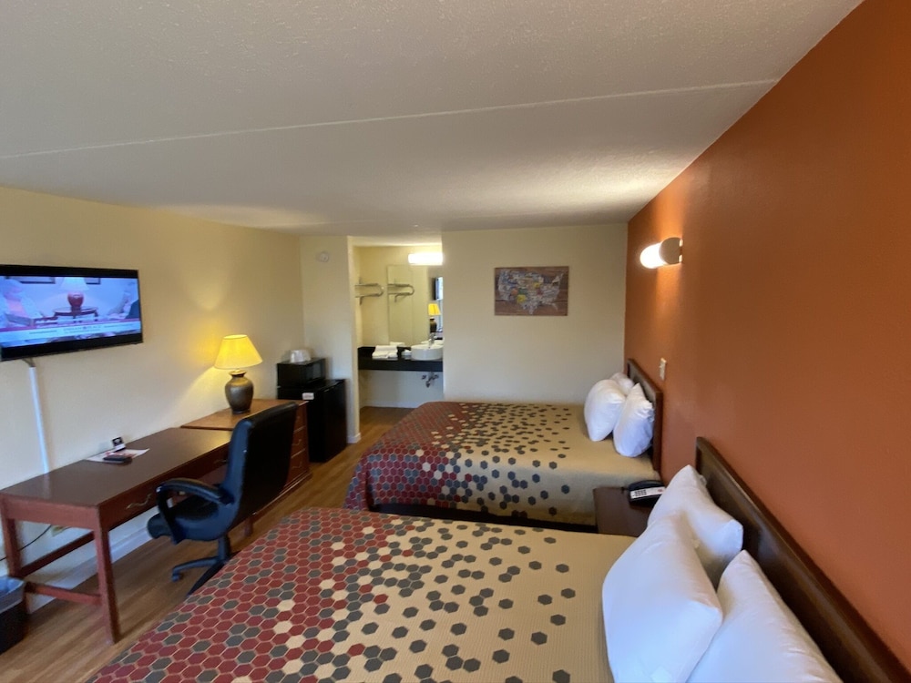 Americas Best Value Inn Danville, IL 27/50