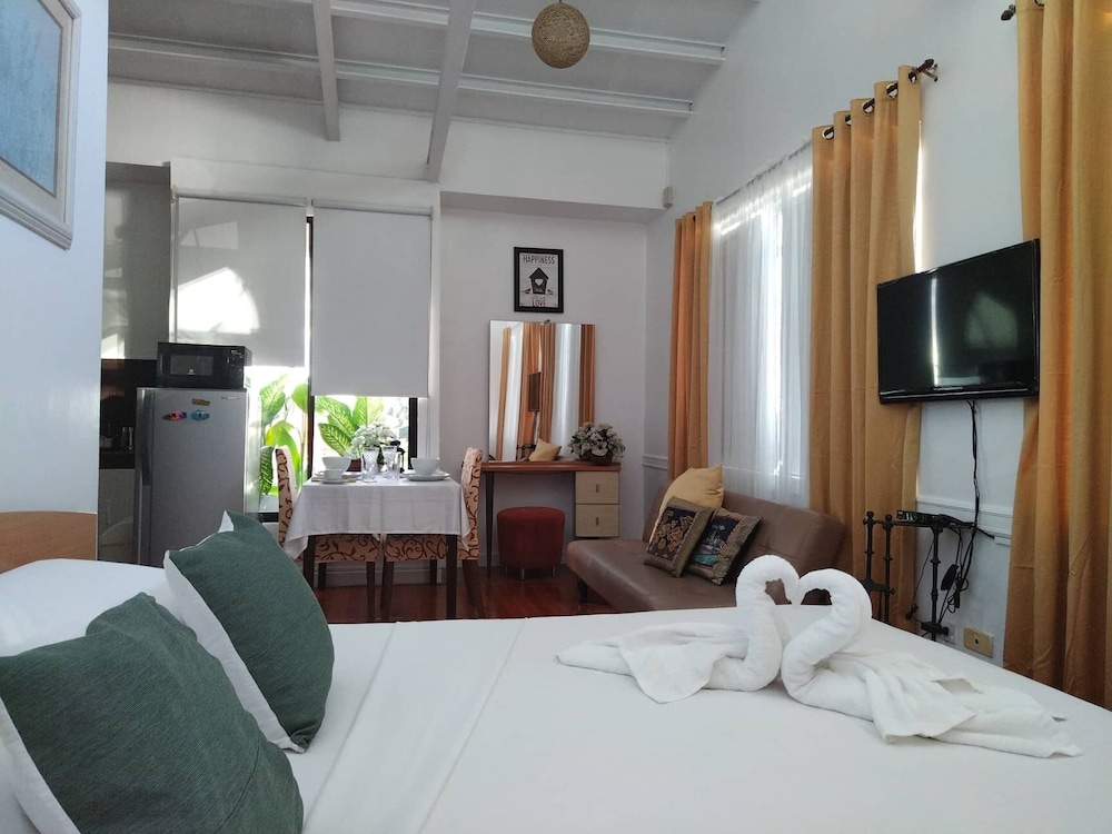 Makati Riverside Inn 20/54