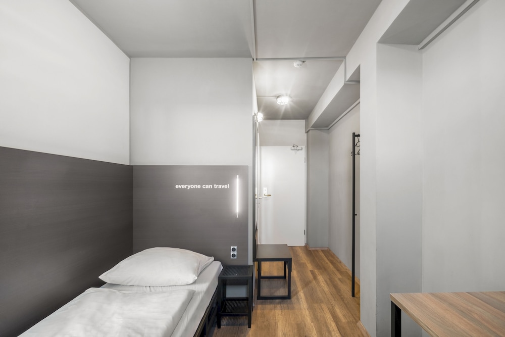 A&O Dresden Hauptbahnhof Hotel 16/72