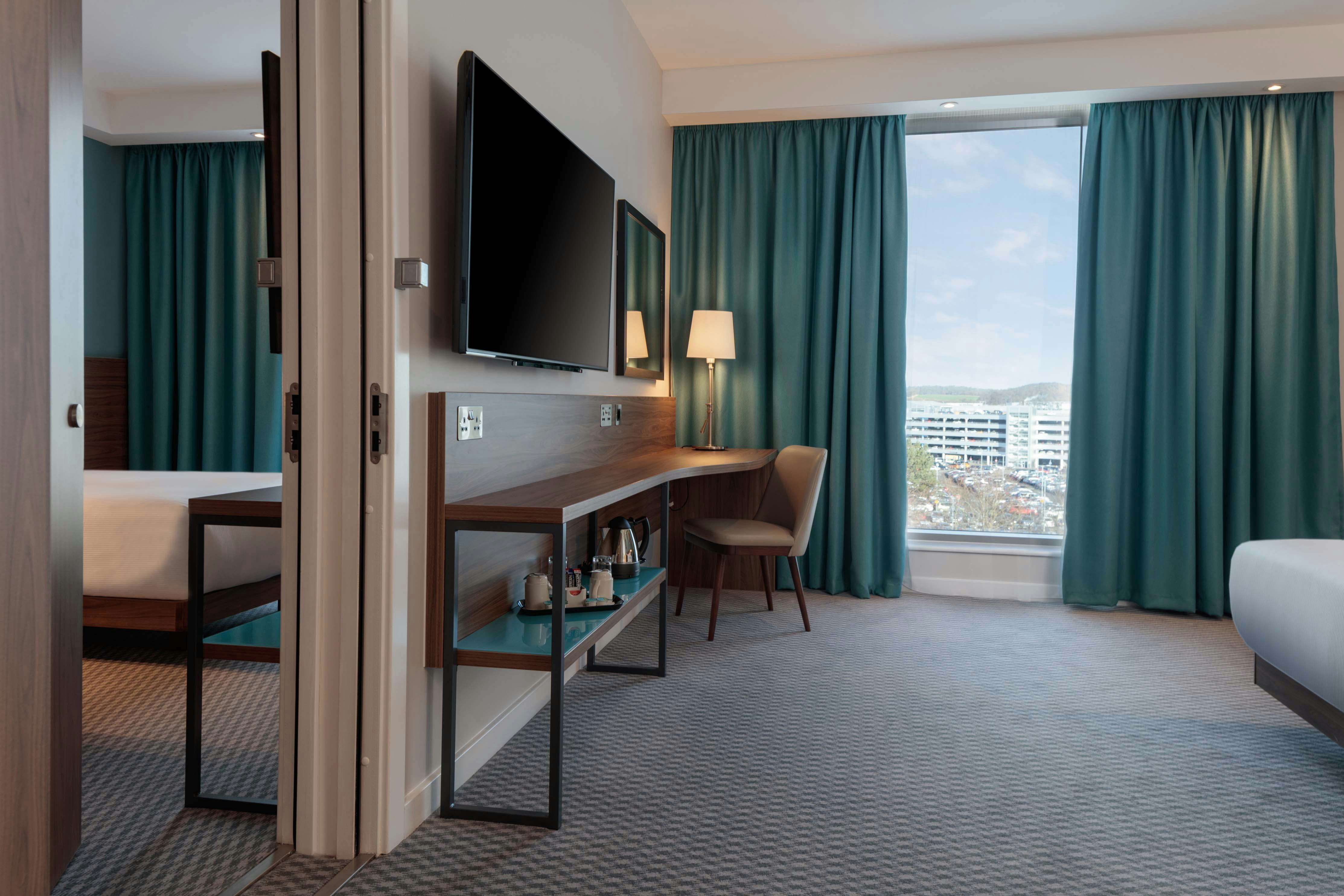 Hampton By Hilton Edinburgh Airport 32/56