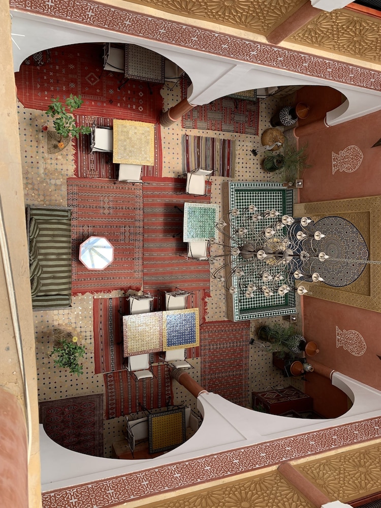Riad Losra 8/67