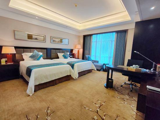 Business, Deluxe, Executive, 2 Double Beds