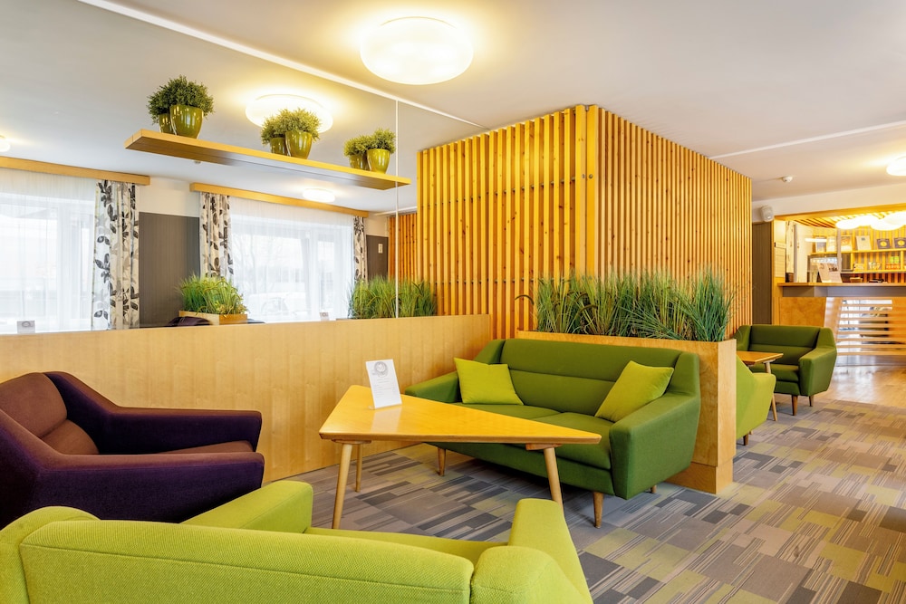 Tartu Hotel 64/81