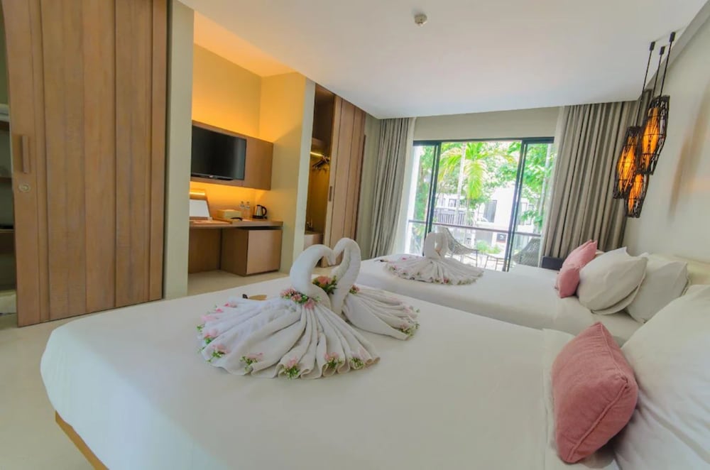 Siamdasada Khaoyai 12/53