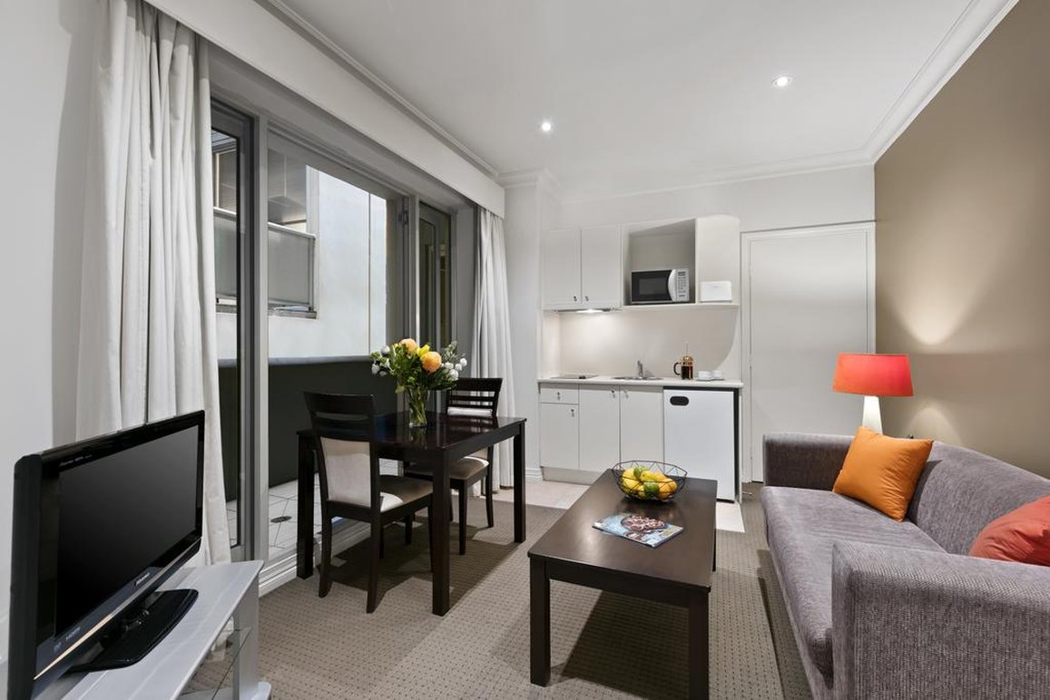 Comfort Apartments Melbourne Central 15/18