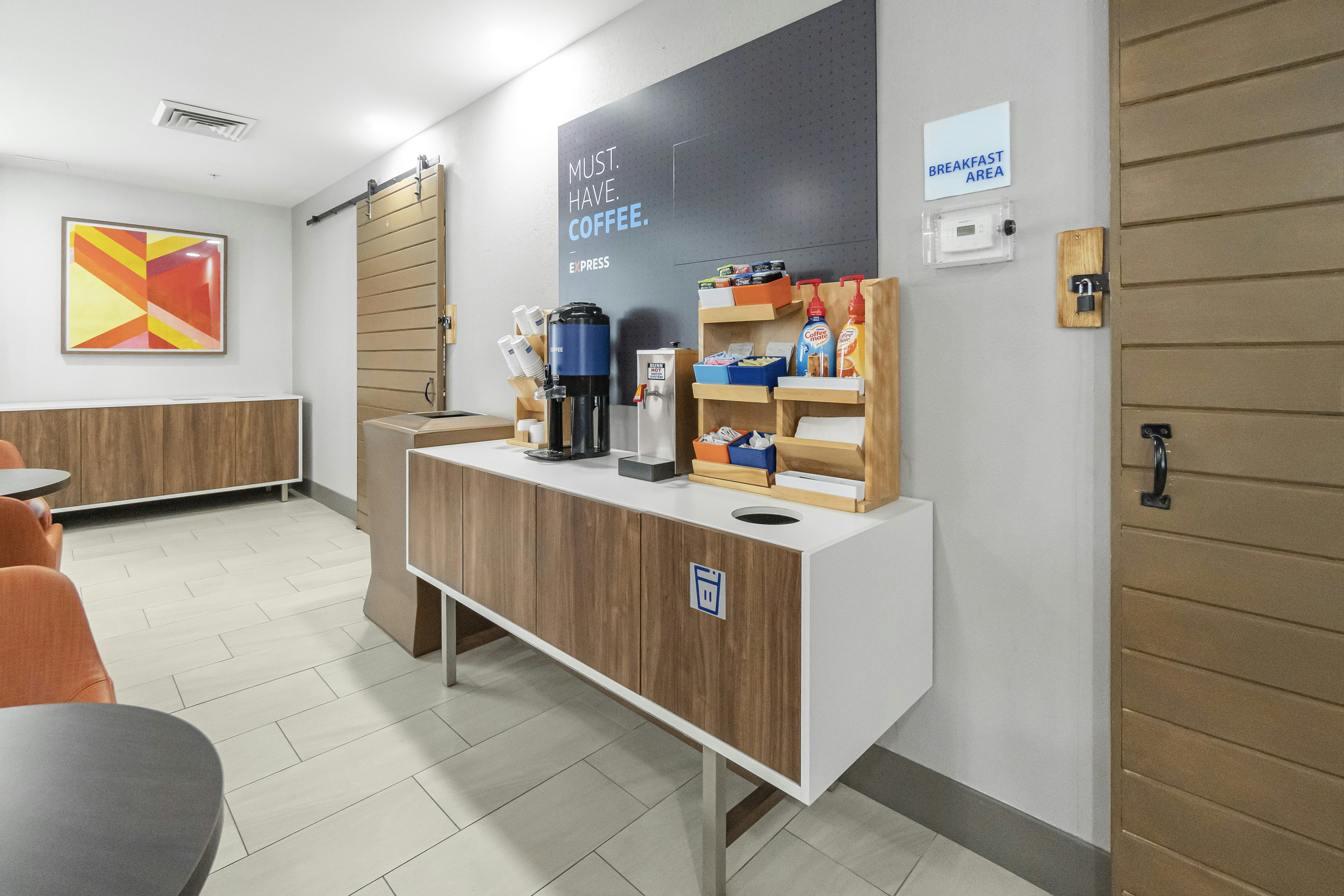 Holiday Inn Express Salt Lake City South-Midvale 54/66