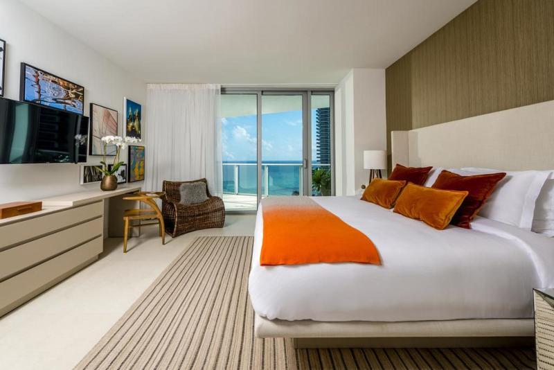3 BEDROOMS, SUITE, OCEAN VIEW