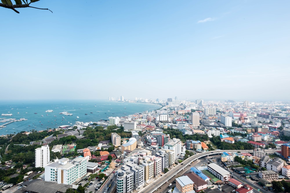 Unixx South Pattaya By Grandisvillas 37/69