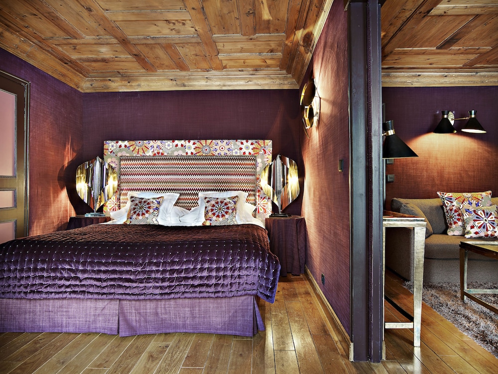 Hotel Mont Blanc 30/56