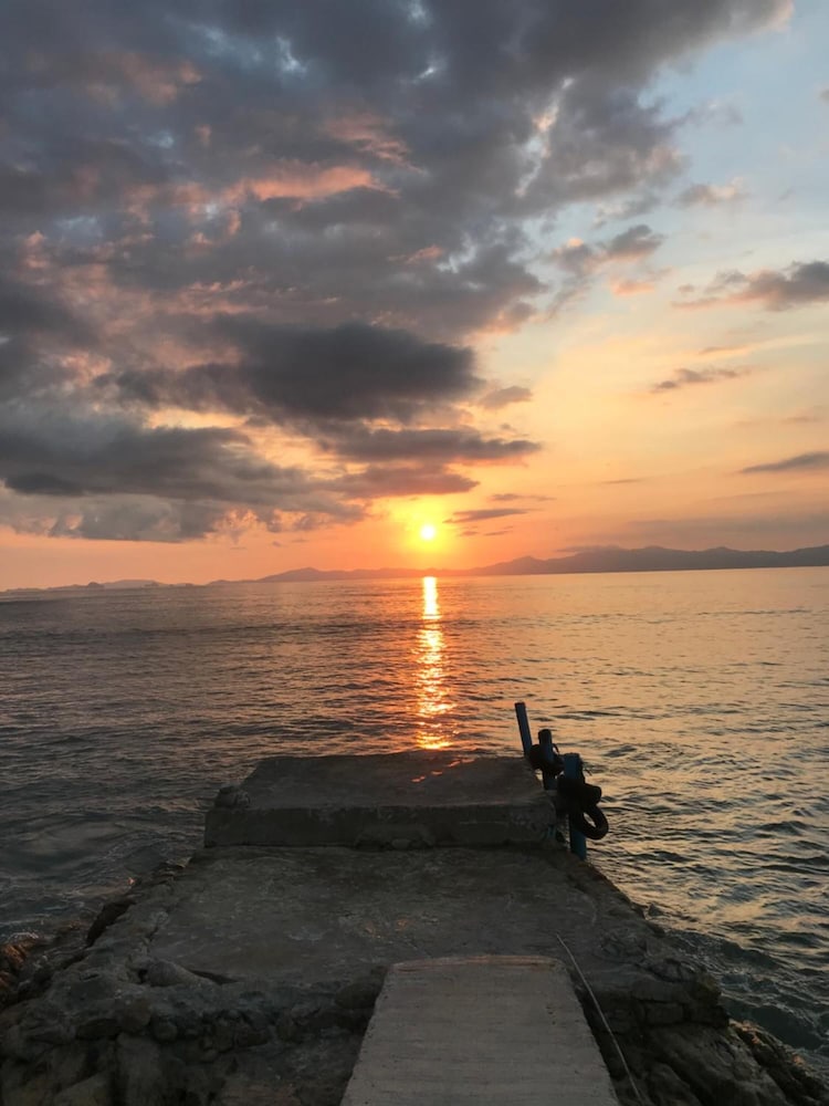 Koh Chang Resort Ranong 36/50