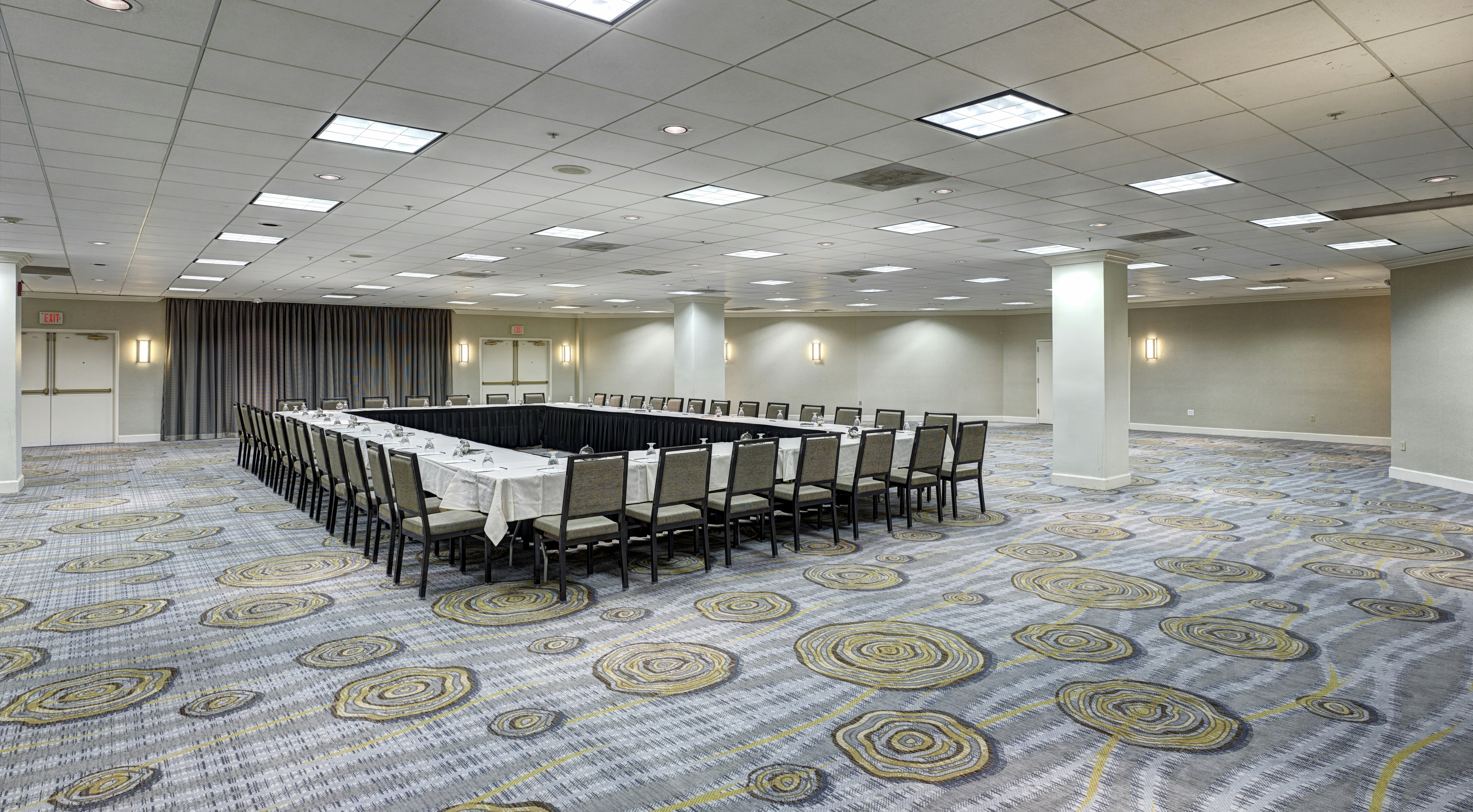 Hilton Albany 76/80