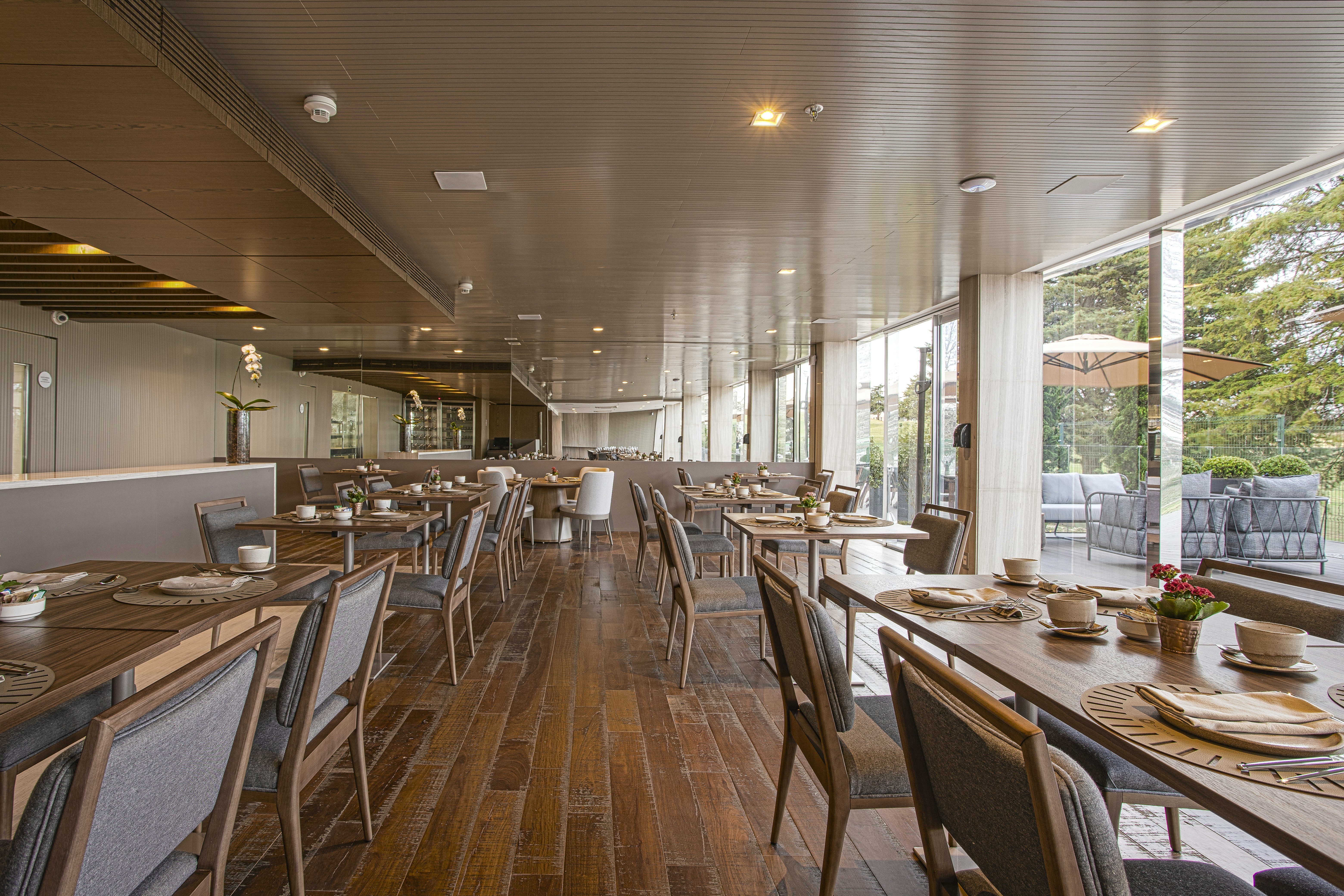 Suryaa Hotel Pinhais, Curio Collection by Hilton 36/50