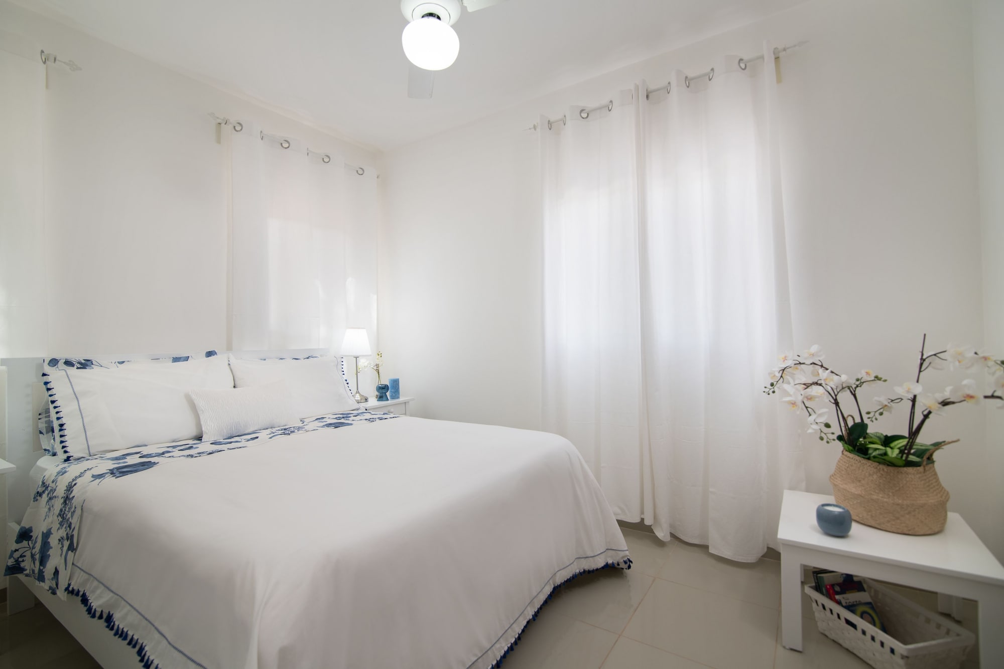 2 Bedrooms, Superior, 2 Queen Beds, 2 Bathrooms, Sofa