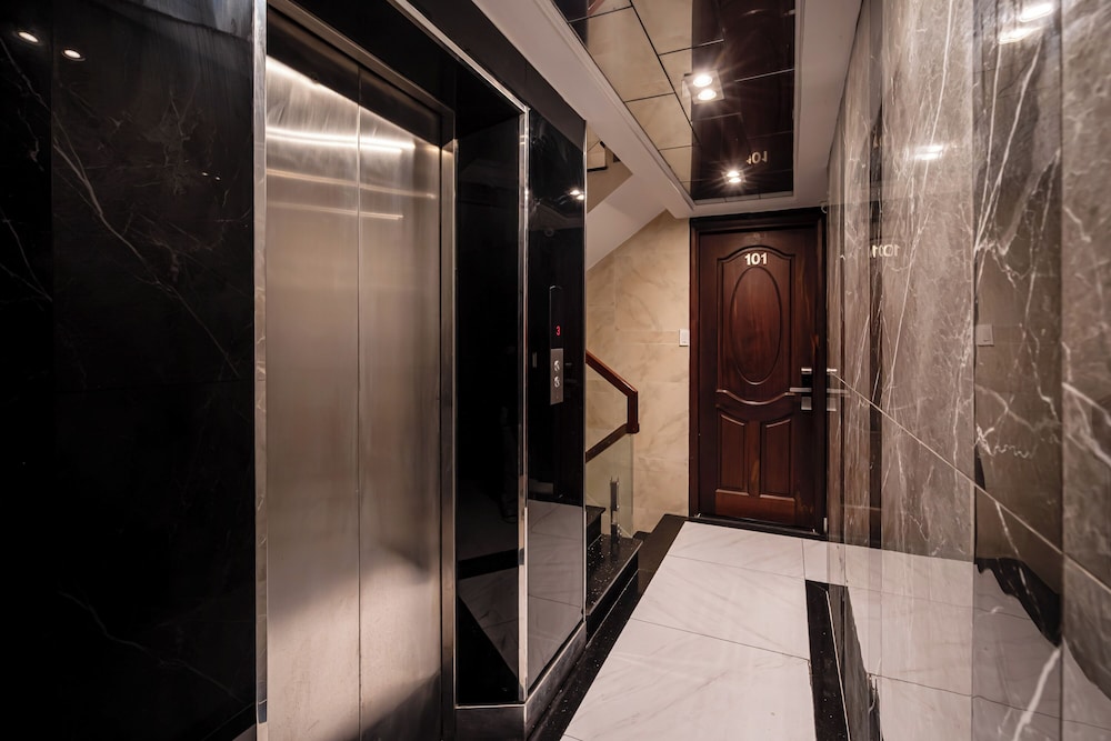 Otis Apartment - 33 Tran Ke Xuong Rooftop 23/50