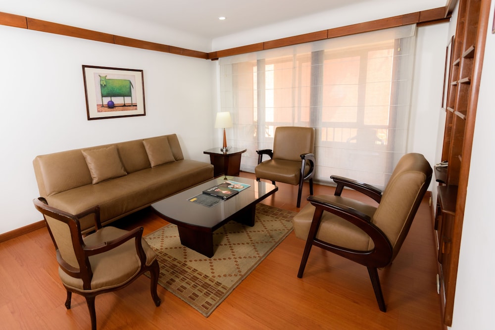 TRAVELERS APARTAMENTOS Y SUITES CONDOMINIOPLENITUD 33/67