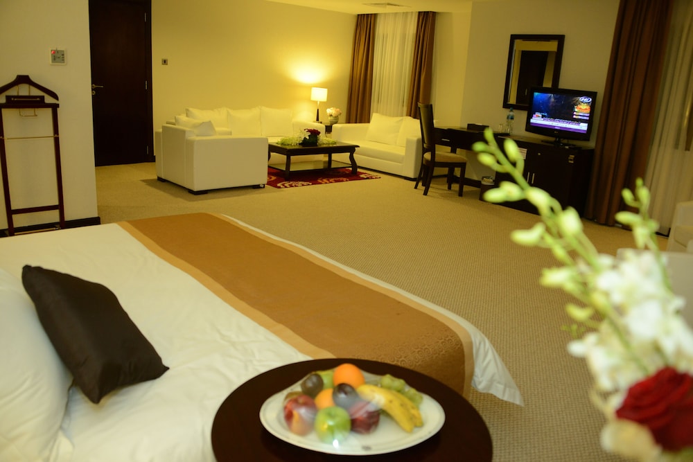 Monroe Hotel Bahrain 26/66
