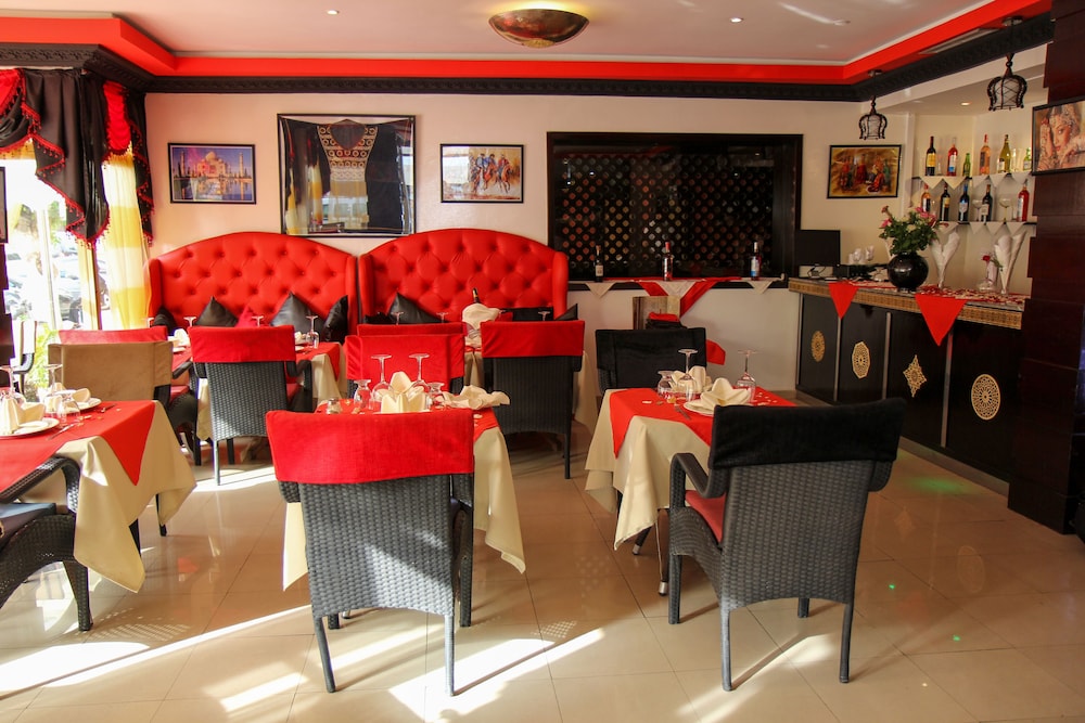 New Farah Hotel 28/44