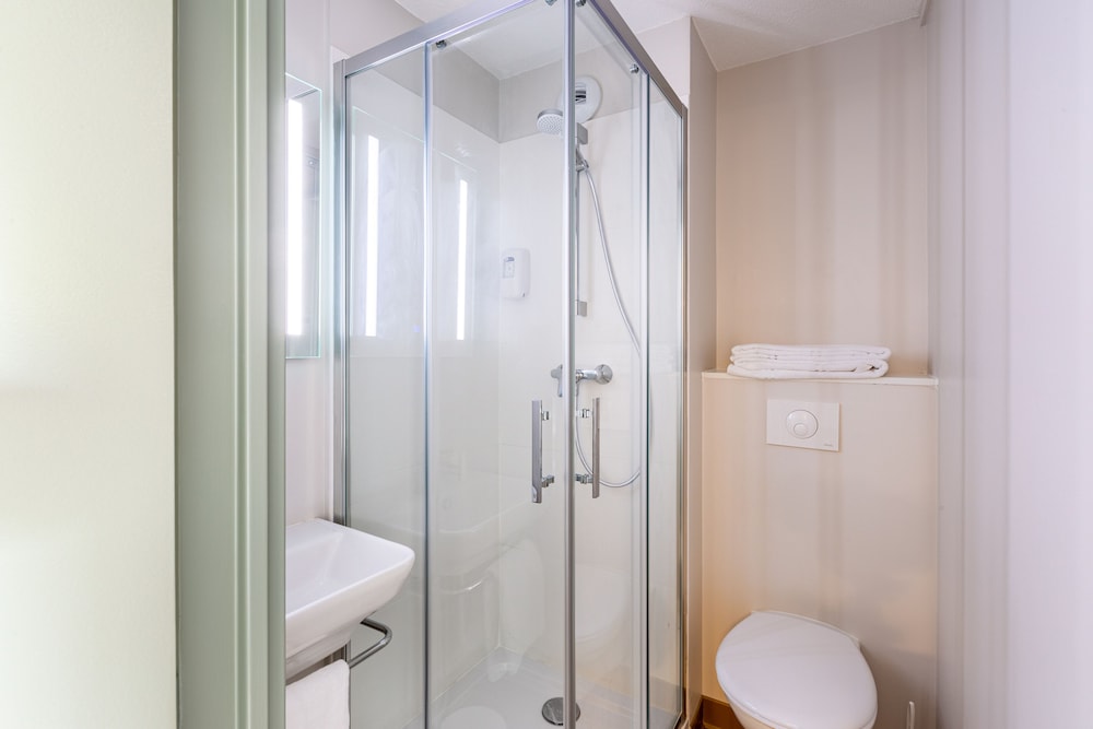 B&B Hotel Angers Parc Expos 60/65
