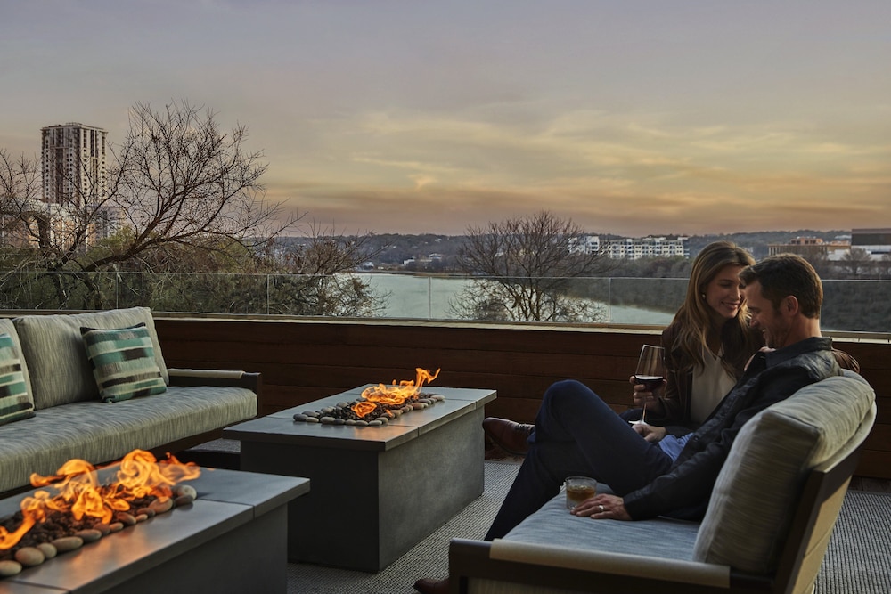 Four Seasons Hotel Austin 24/35