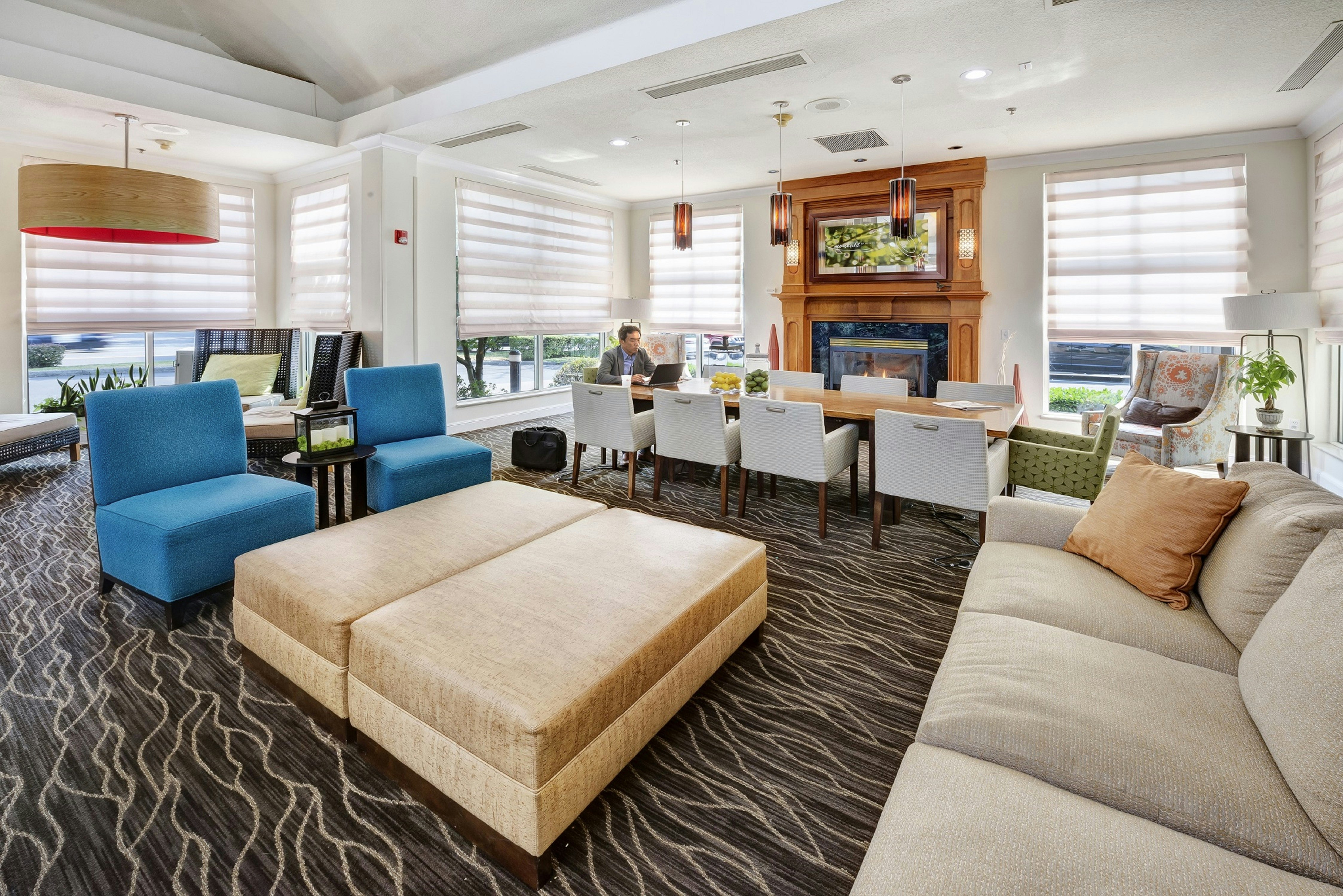 Hilton Garden Inn Portland Airport, OR 16/32