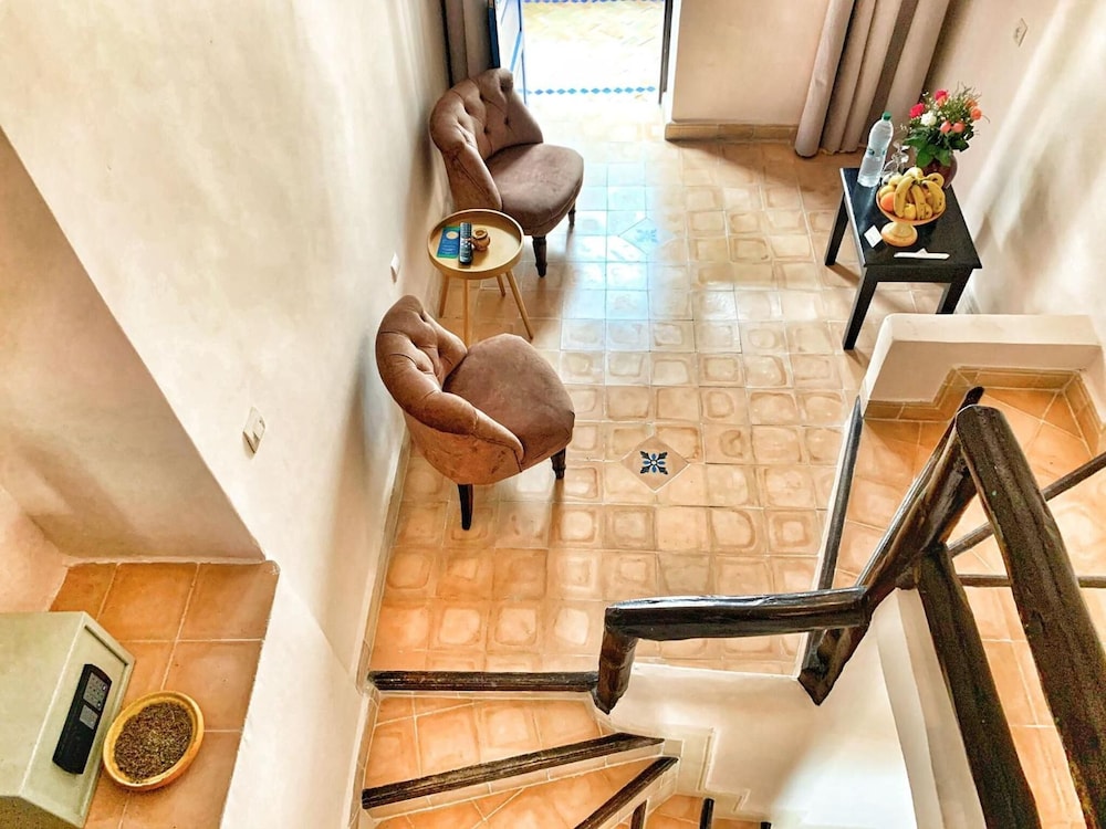 Riad Al Madina Hotel 65/71