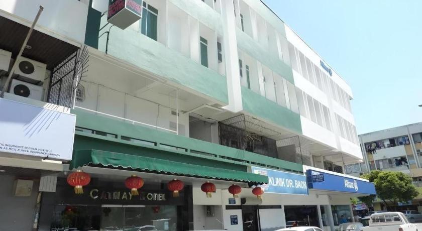 Cathay Hotel 5/50