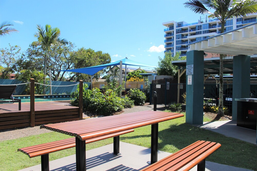 Broadwater Keys 56/72
