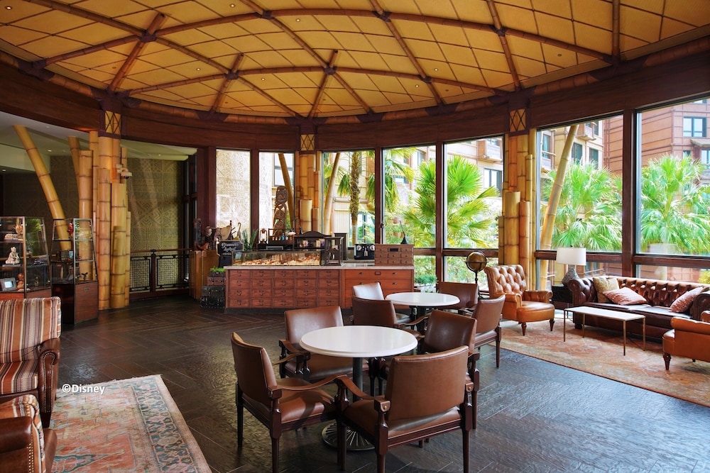 Disney Explorers Lodge 42/57