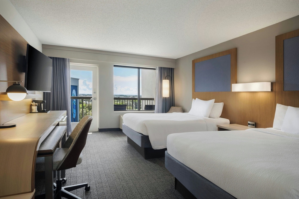 Room at Courtyard by Marriott Cocoa Beach/Cape Canaveral, COCOA BEACH - FL