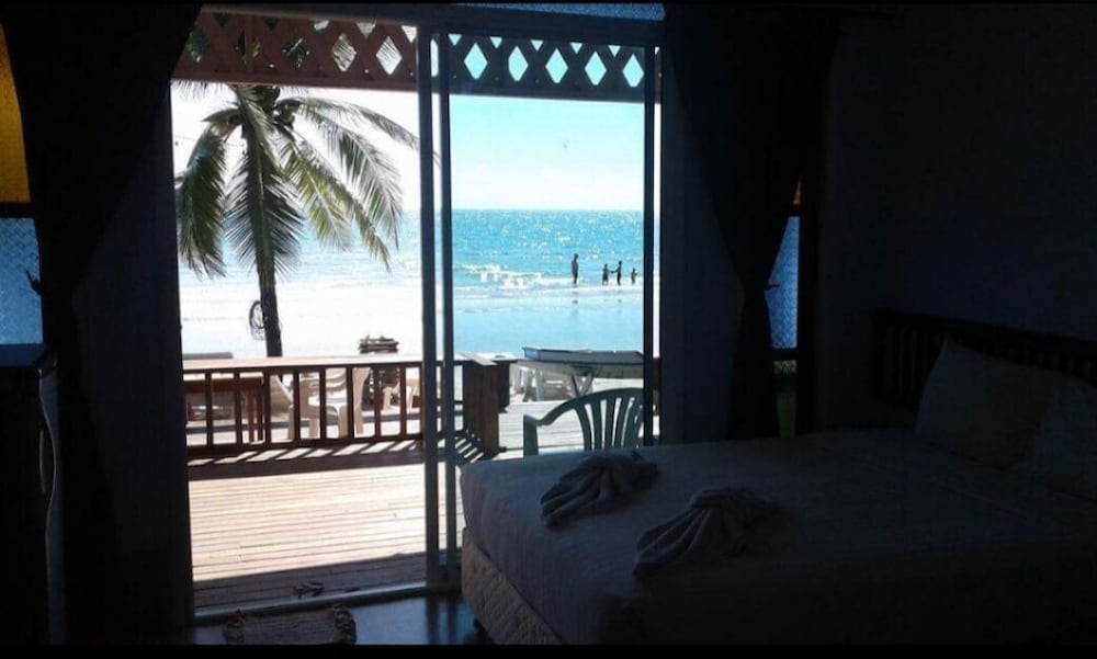 Apple Beachfront Resort 37/69