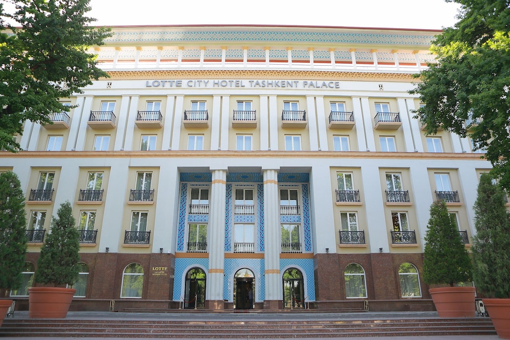 Lotte City Hotel Tashkent Palace 3/64