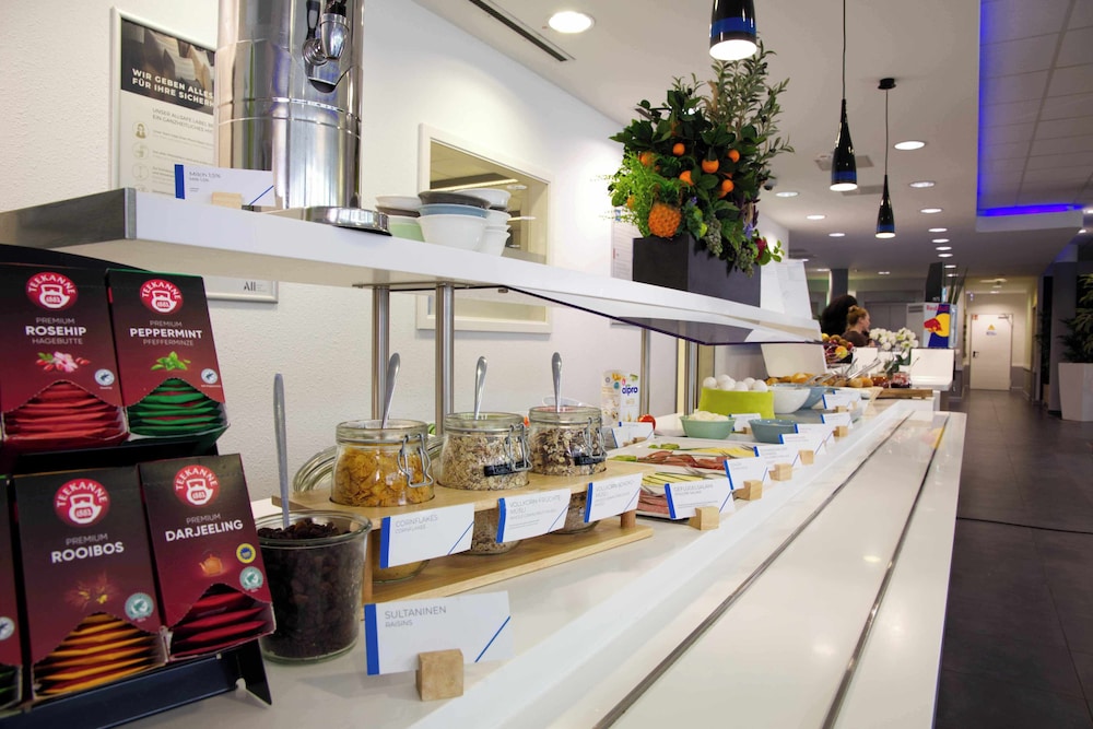 Ibis Budget Koeln Messe 8/41