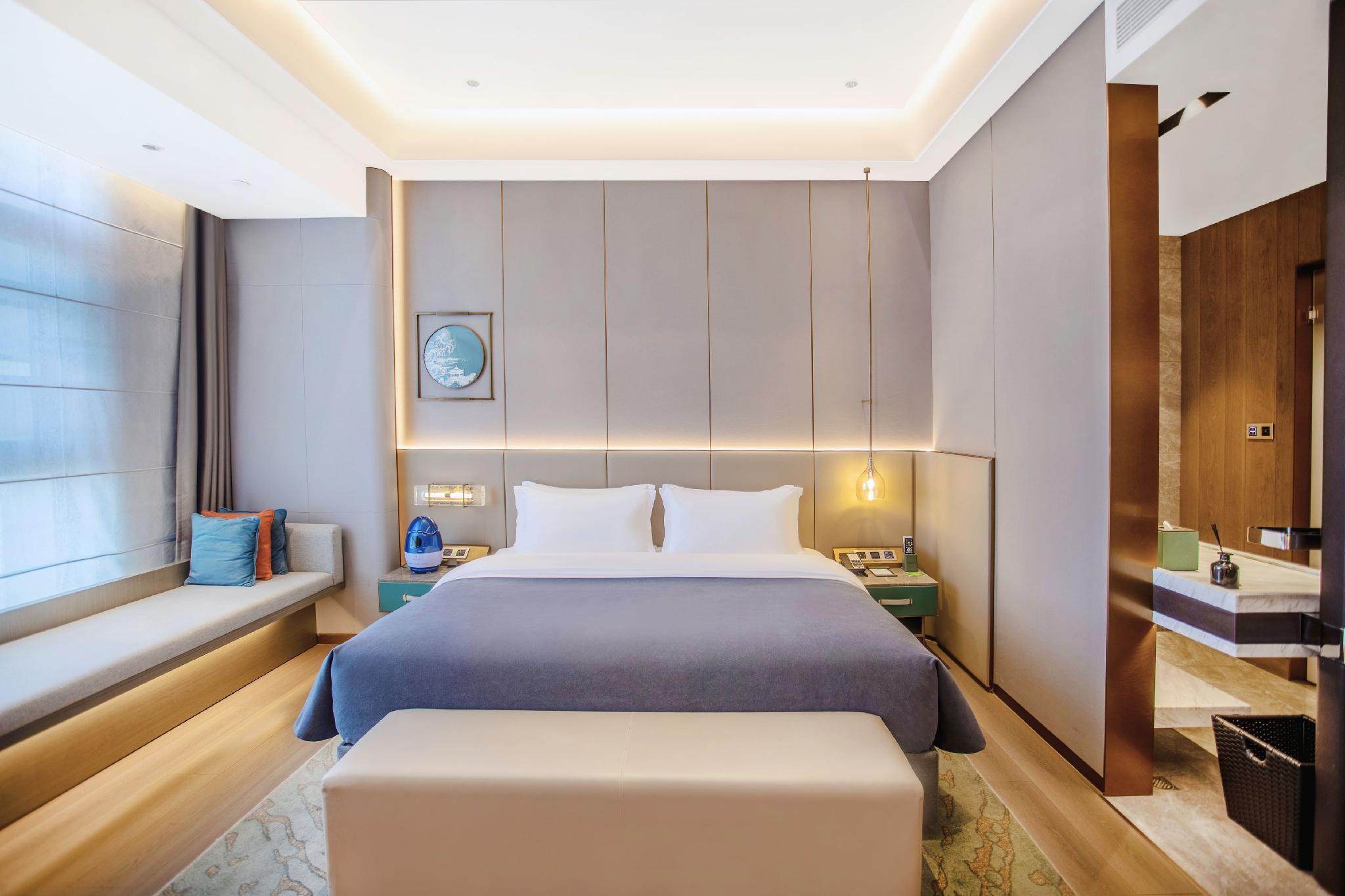 Wyndham Garden Wuhan West 10/22