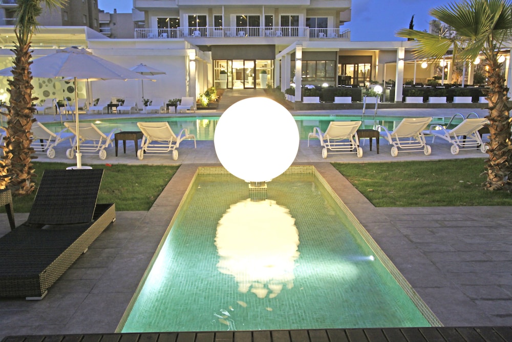 BG Hotel Caballero 50/58