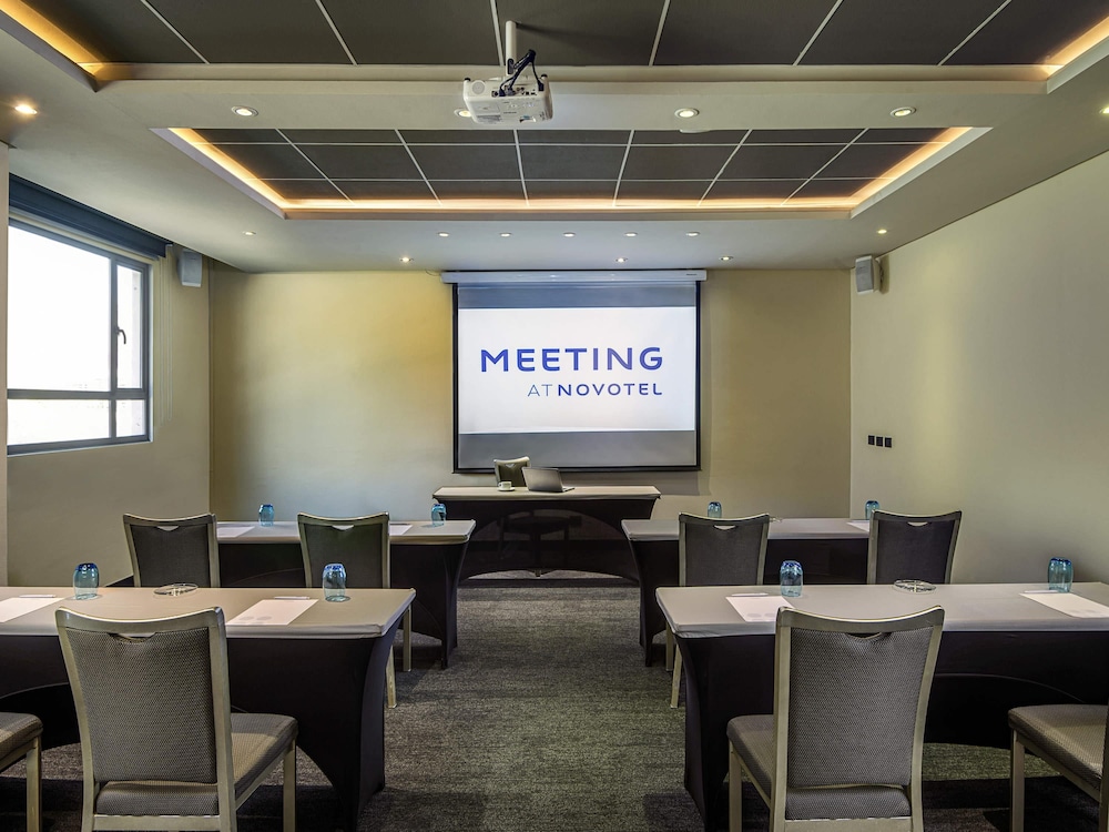 Novotel Santiago Las Condes 46/58
