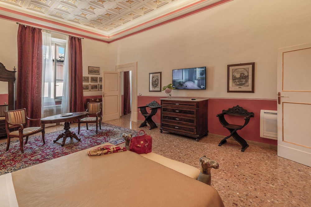 Palazzo Rotati 34/50