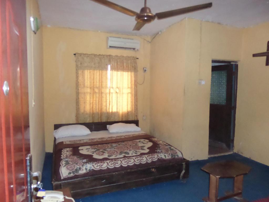 Keblat Hotel Suites 8/19