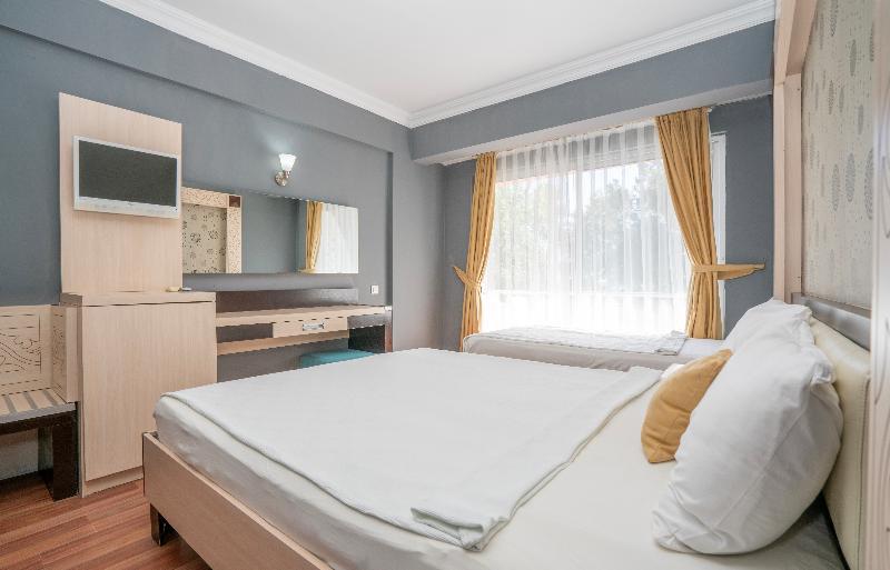 Aperion Beach Hotel 17/46
