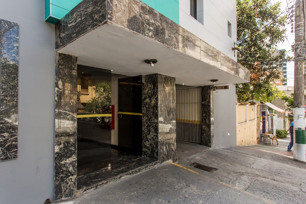 Cardim Plaza Hotel 38/50