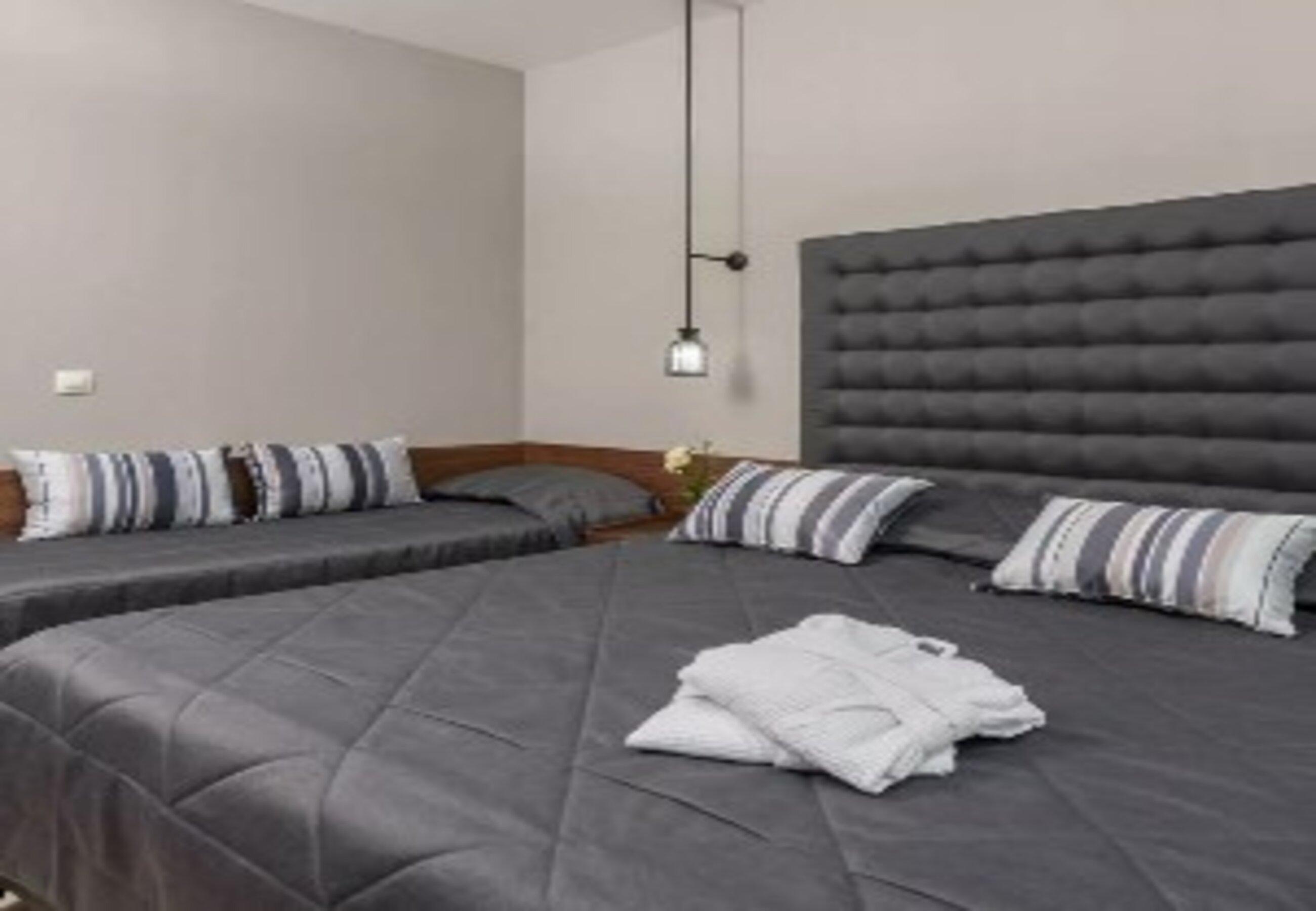 Classic, Double Bed