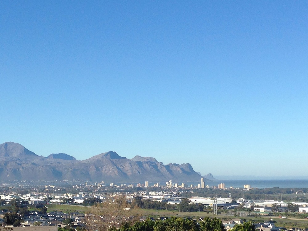 Bay View Somerset West 42/50
